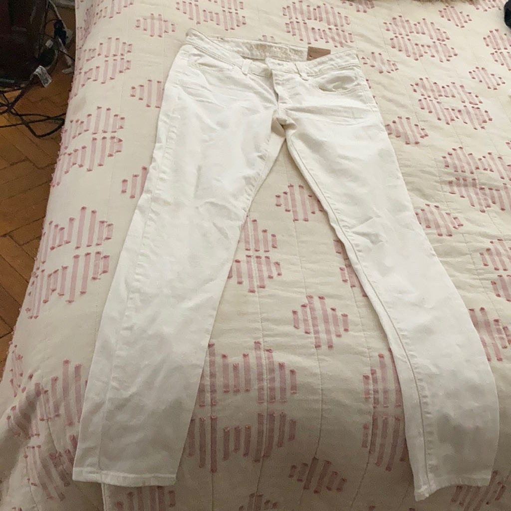 White Denim Jeans Never Worn New With Tickets White Denim Jeans Never Worn New With Tickets
